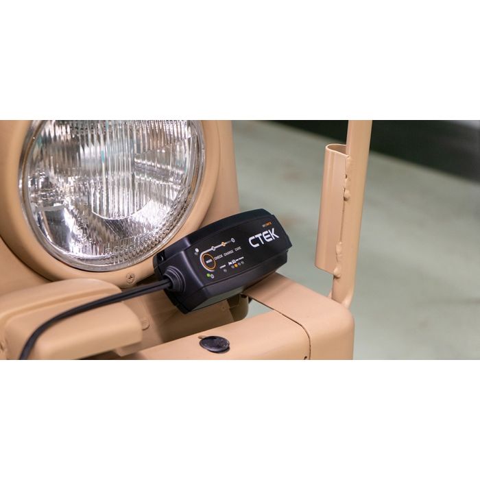 Chargeur de batterie CTEK NXT 5 12 V 