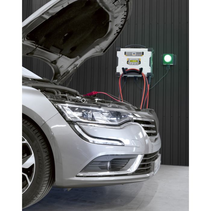 Chargeur de batterie GYS GYSFLASH 123.12 CNT FV 12 V câbles 5 m 