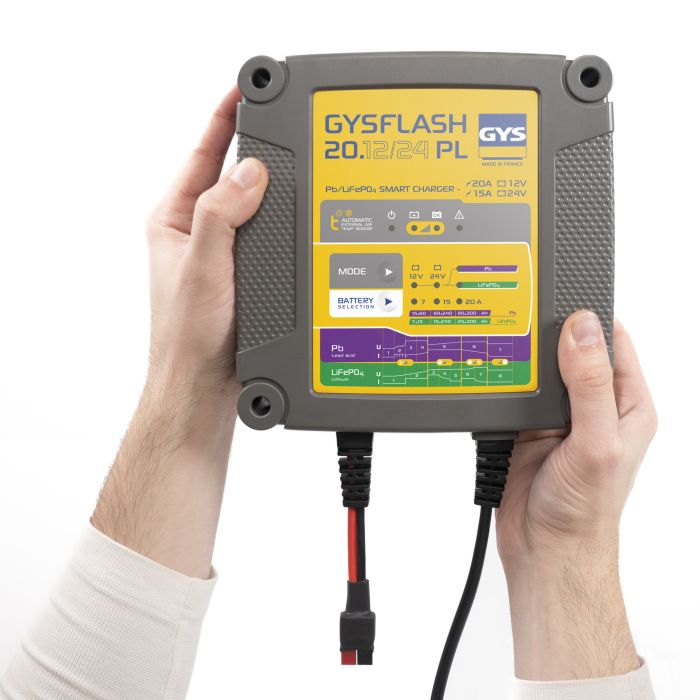 Chargeur de batterie GYS Gysflash 20.12/24 PL 24 V 