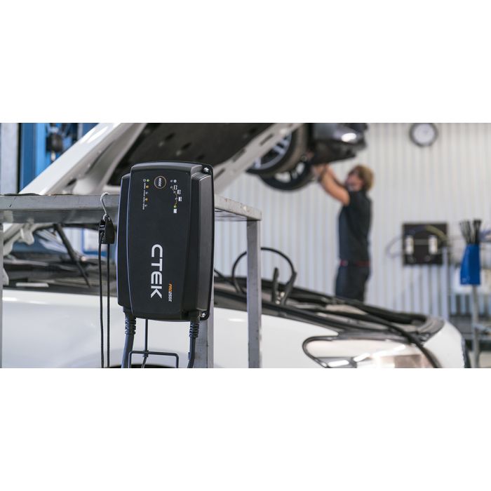Chargeur de batterie CTEK PRO25SE 12 V 25 A 